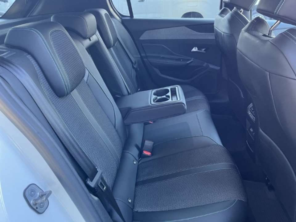 Peugeot 308 - Imagem 8