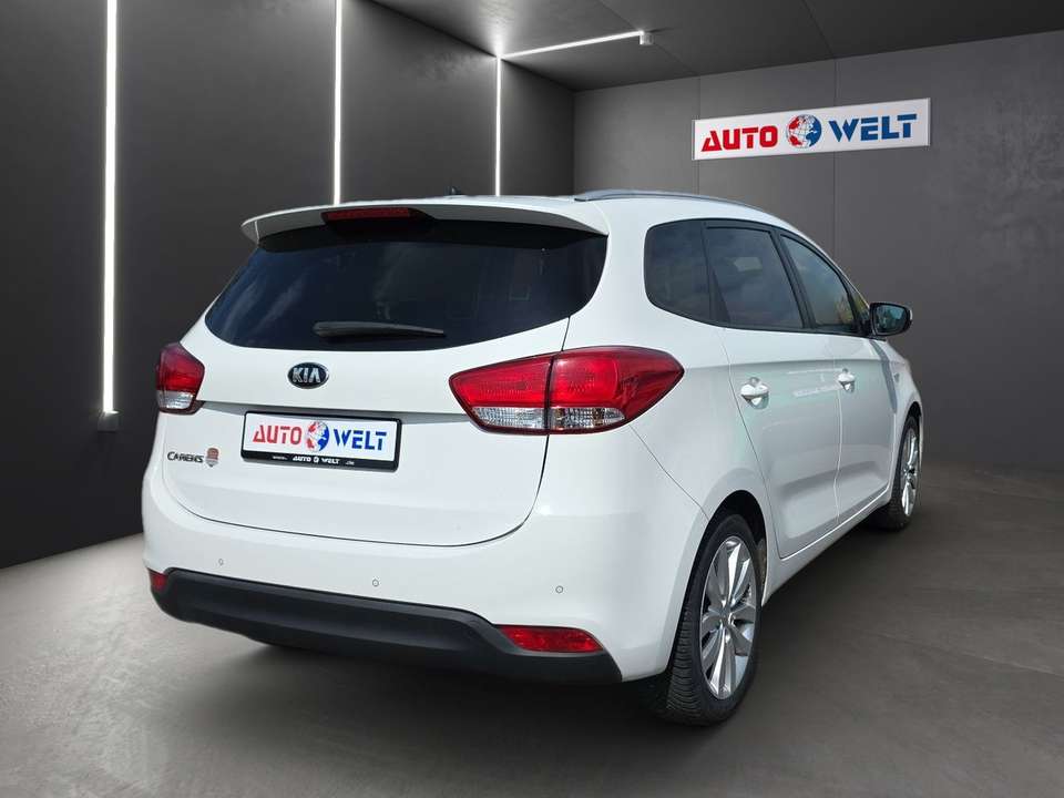 Kia Carens - Imagem 4