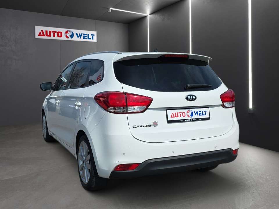 Kia Carens - Imagem 5