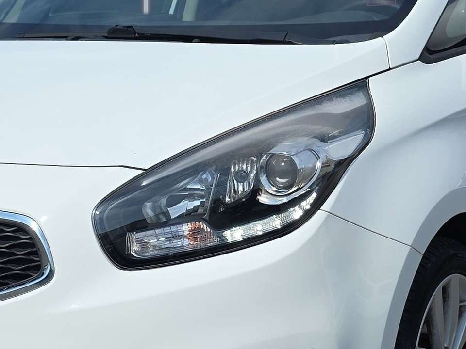 Kia Carens - Imagem 7