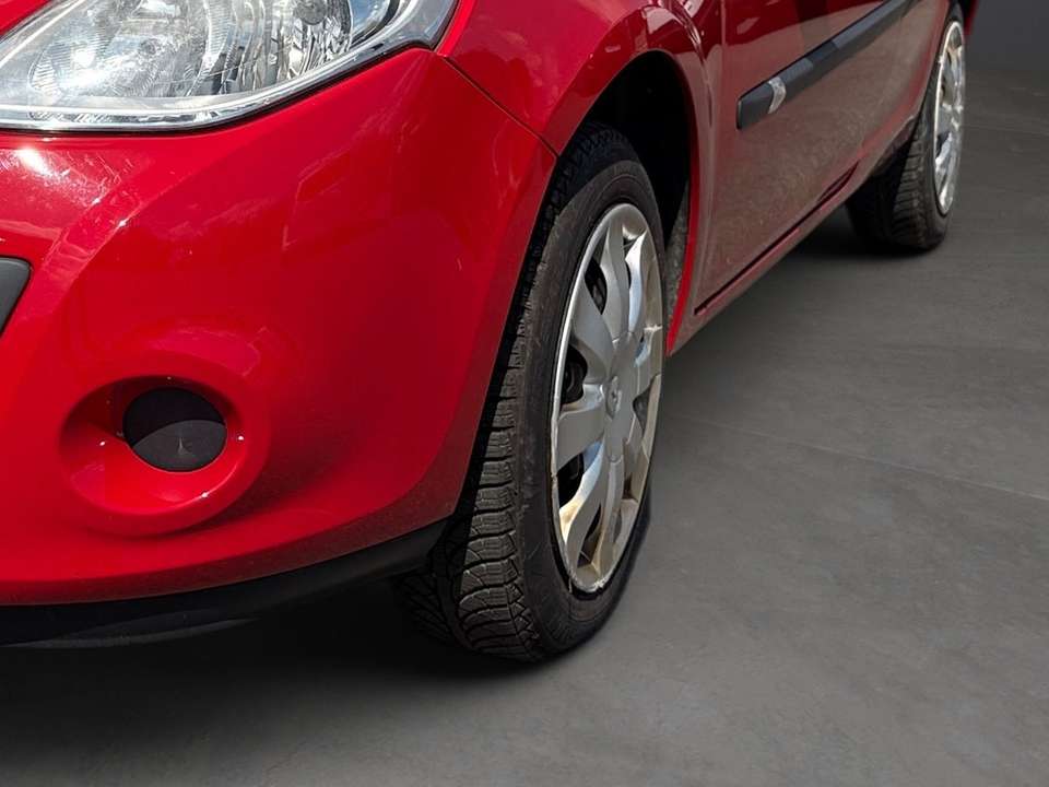 Renault Clio - Imagem 8