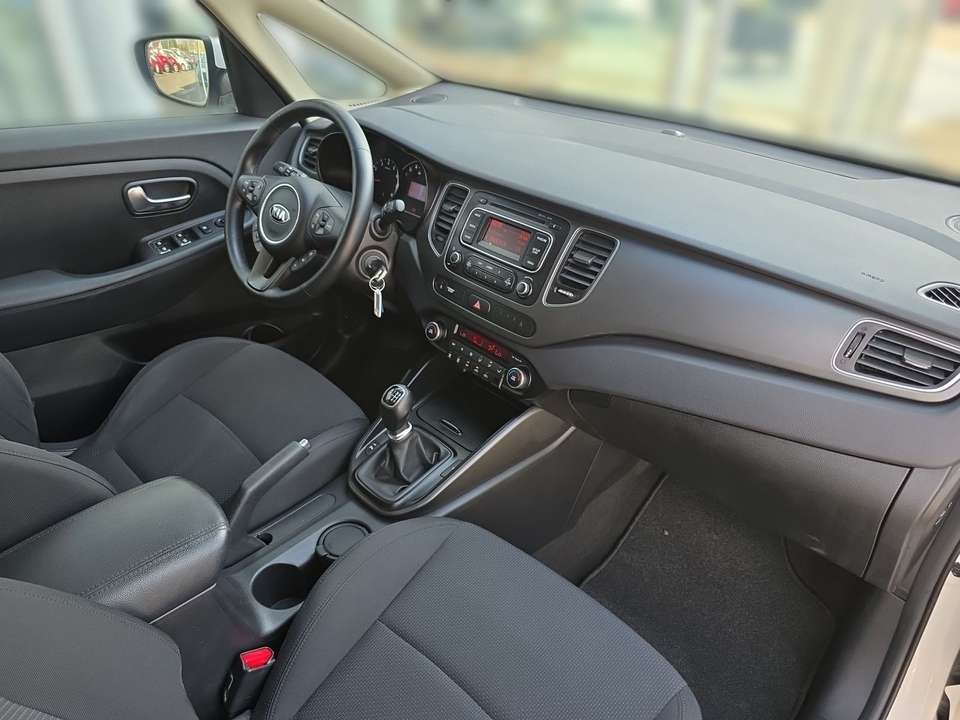 Kia Carens - Imagem 14