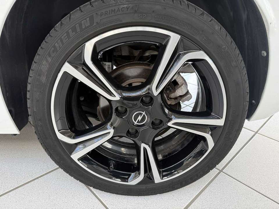 Opel Corsa - Imagem 12