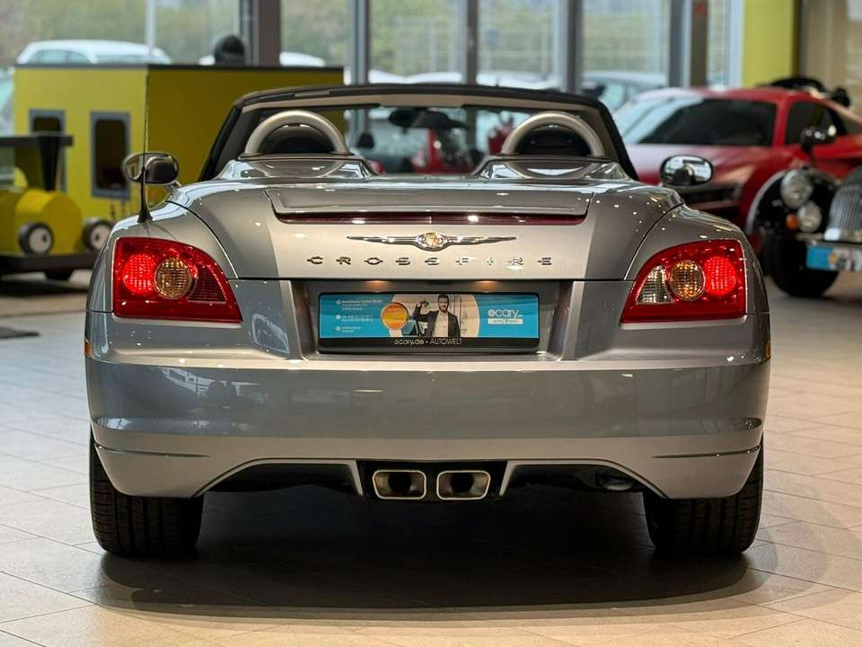 Chrysler Crossfire - Imagem 5
