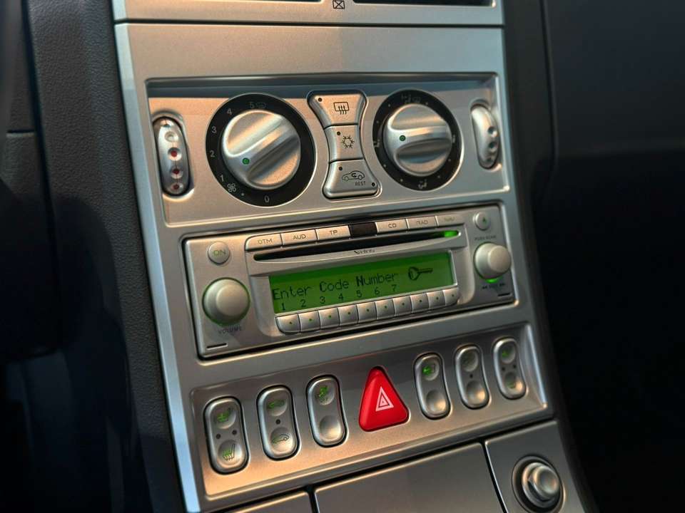 Chrysler Crossfire - Imagem 15