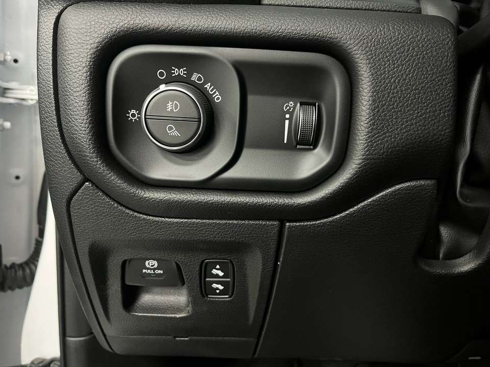 Dodge RAM - Imagem 17