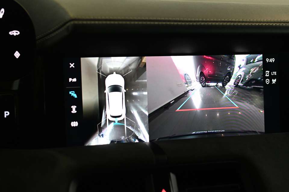 Porsche Taycan - Imagem 12