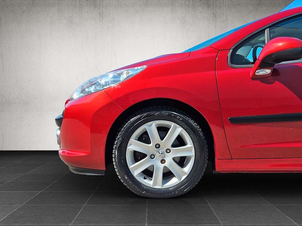 Peugeot 207 - Imagem 12