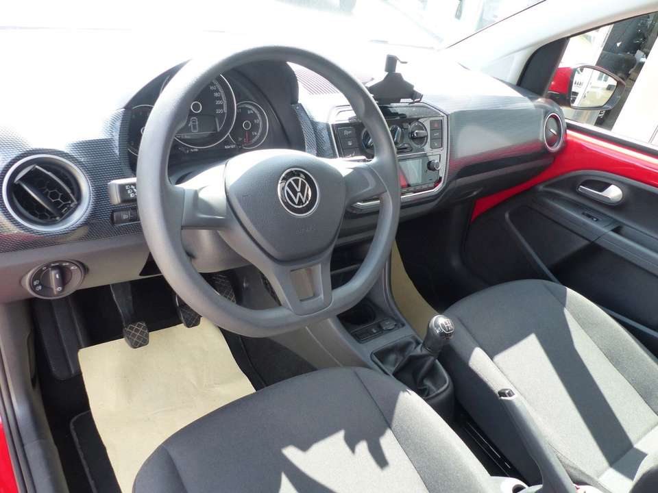 Volkswagen up! - Imagem 9