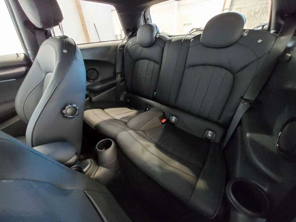 MINI Cooper SE - Imagem 13