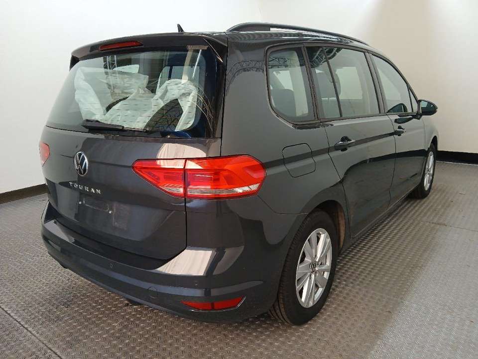 Volkswagen Touran - Imagem 5