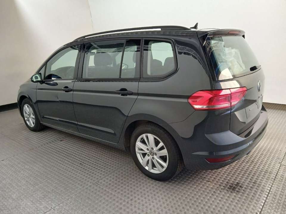 Volkswagen Touran - Imagem 7