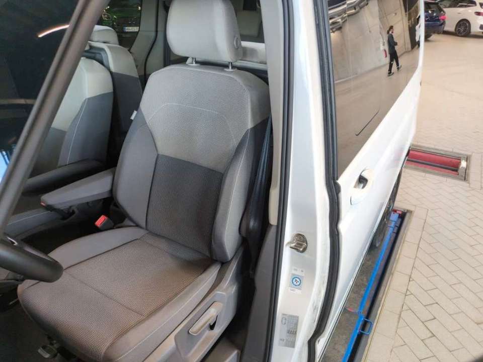 Volkswagen T7 Multivan - Imagem 8