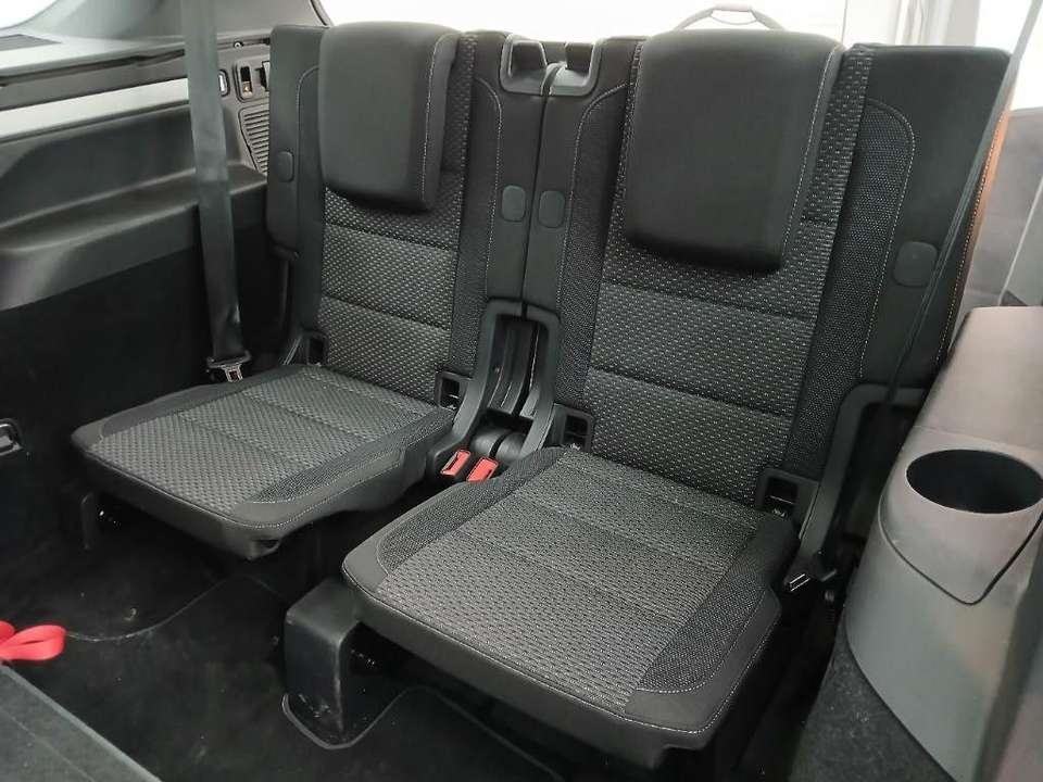 Volkswagen Touran - Imagem 11