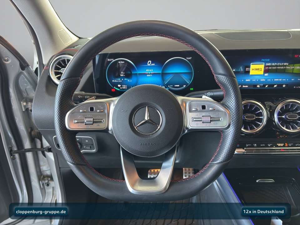 Mercedes-Benz EQA - Imagem 12