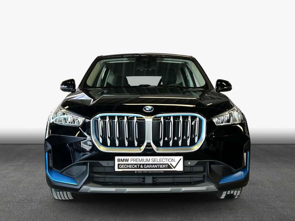 BMW iX1 - Imagem 4