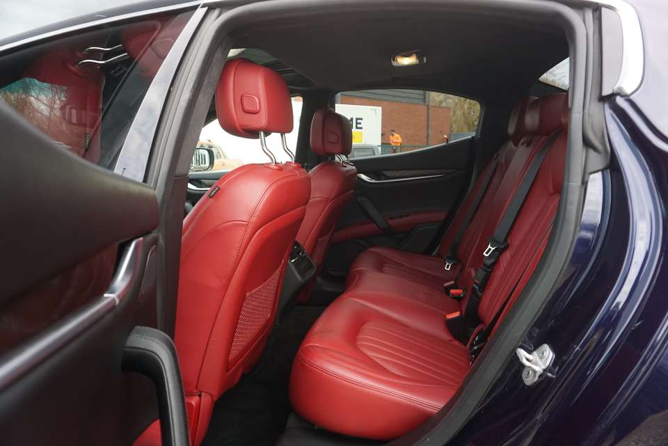 Maserati Ghibli - Imagem 10