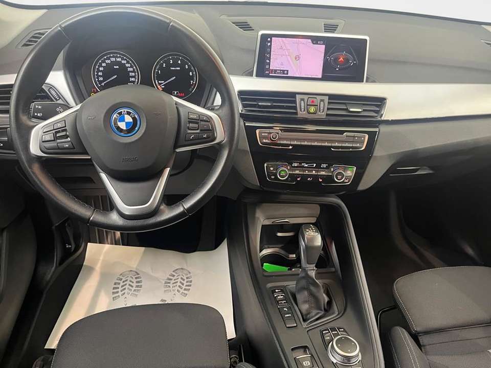 BMW X1 - Imagem 11
