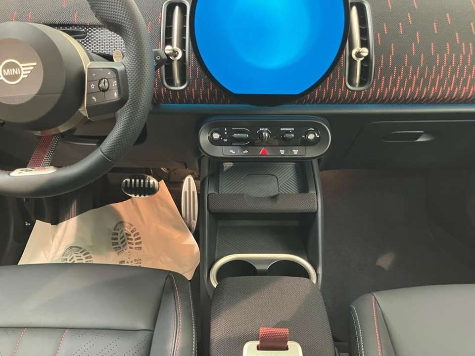 MINI JCW Countryman All4 - Imagem 10