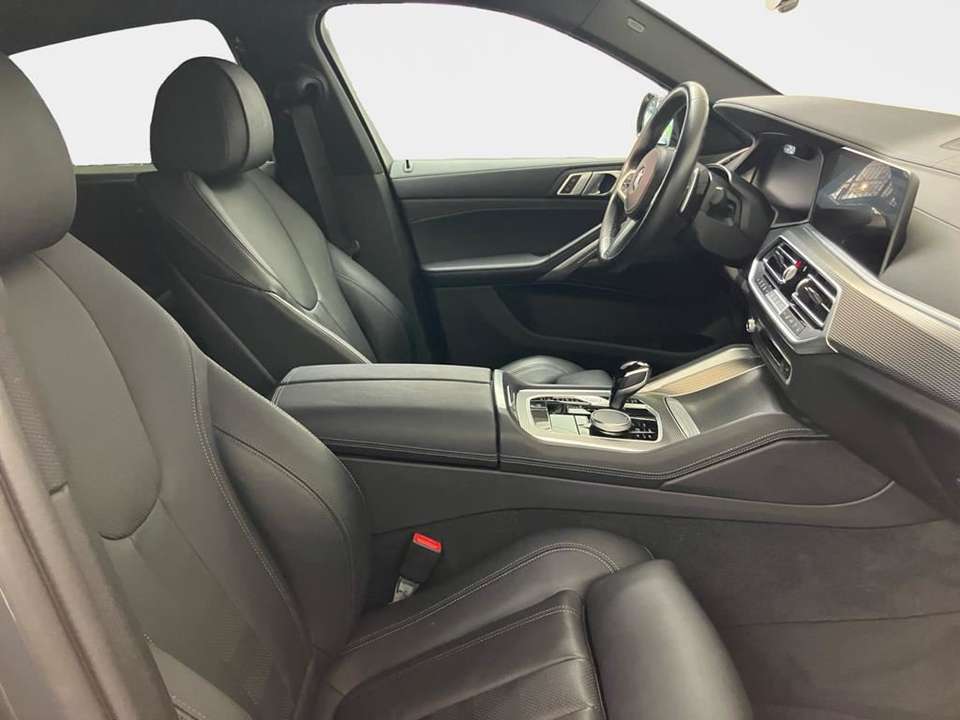 BMW X6 M - Imagem 14