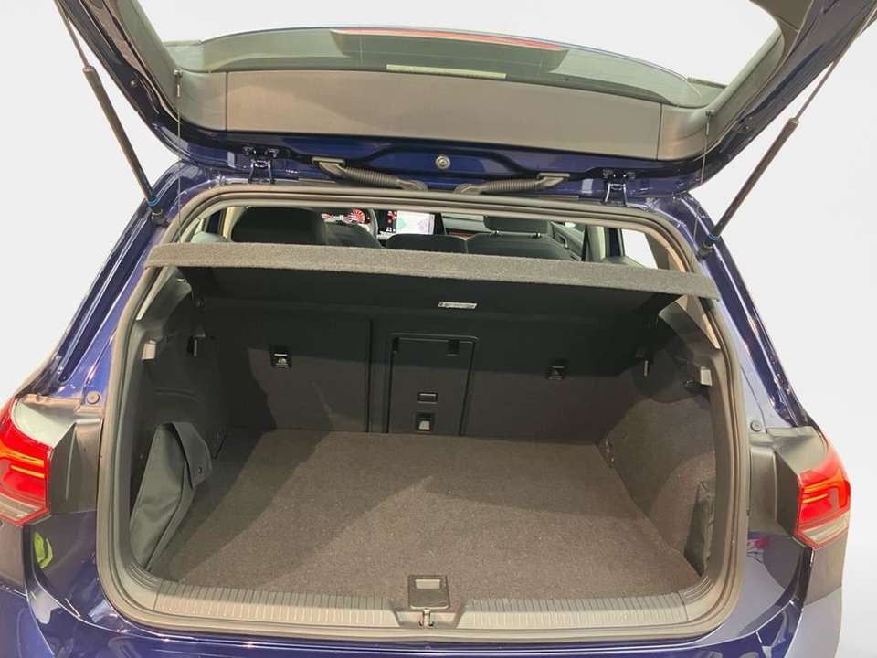 Volkswagen Golf - Imagem 14