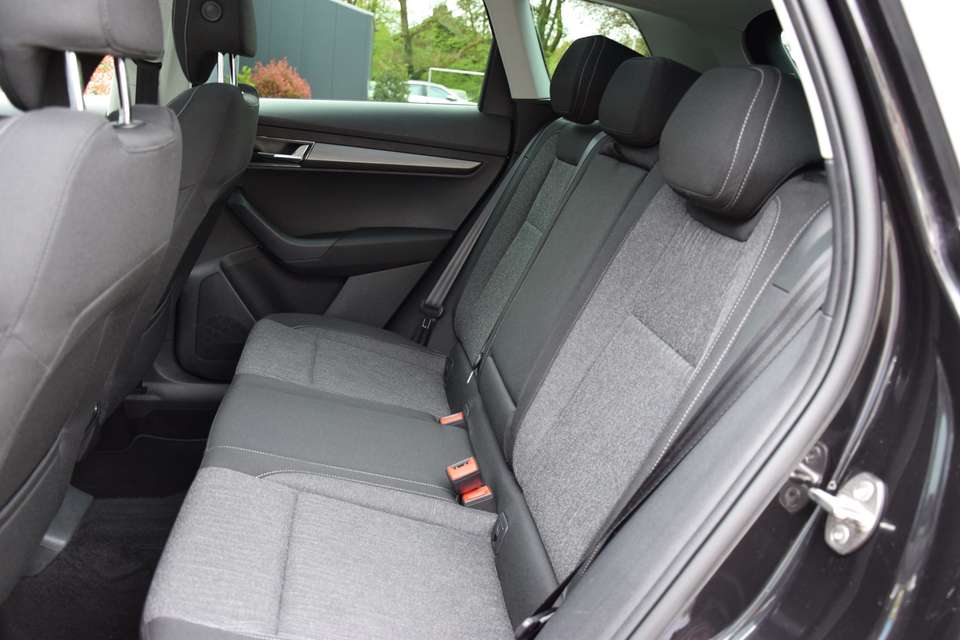 Skoda Karoq - Imagem 8