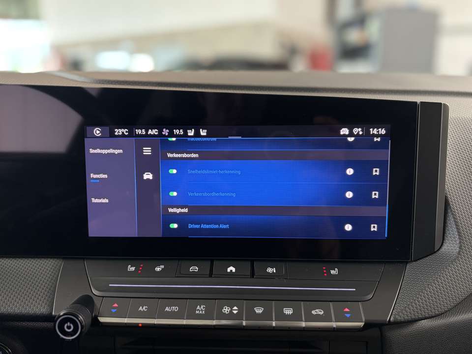 Opel Astra - Imagem 14