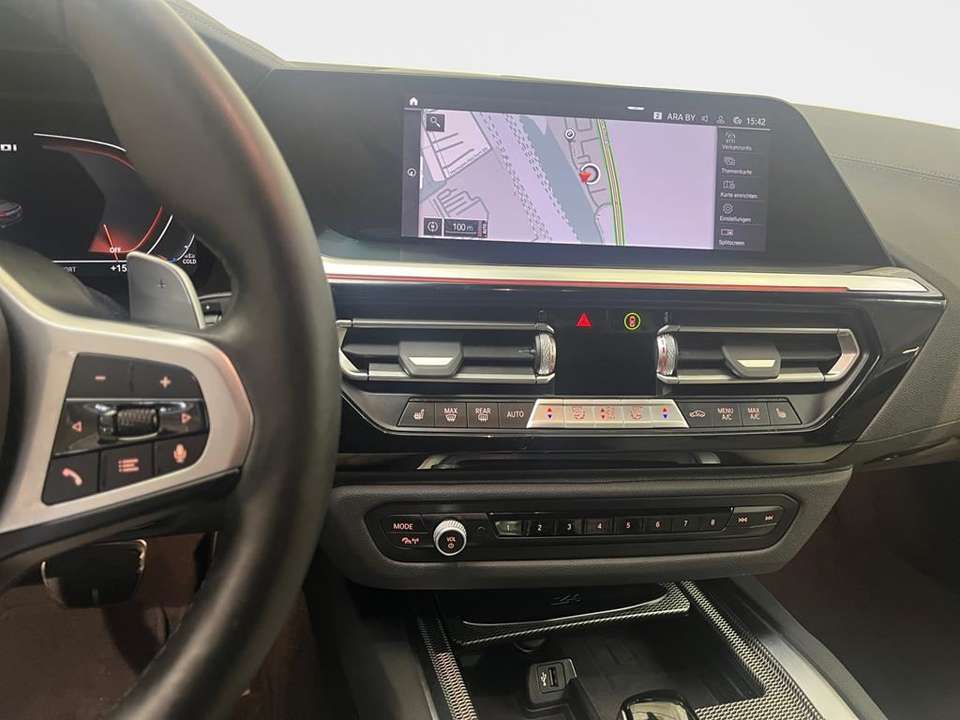 BMW Z4 M - Imagem 11