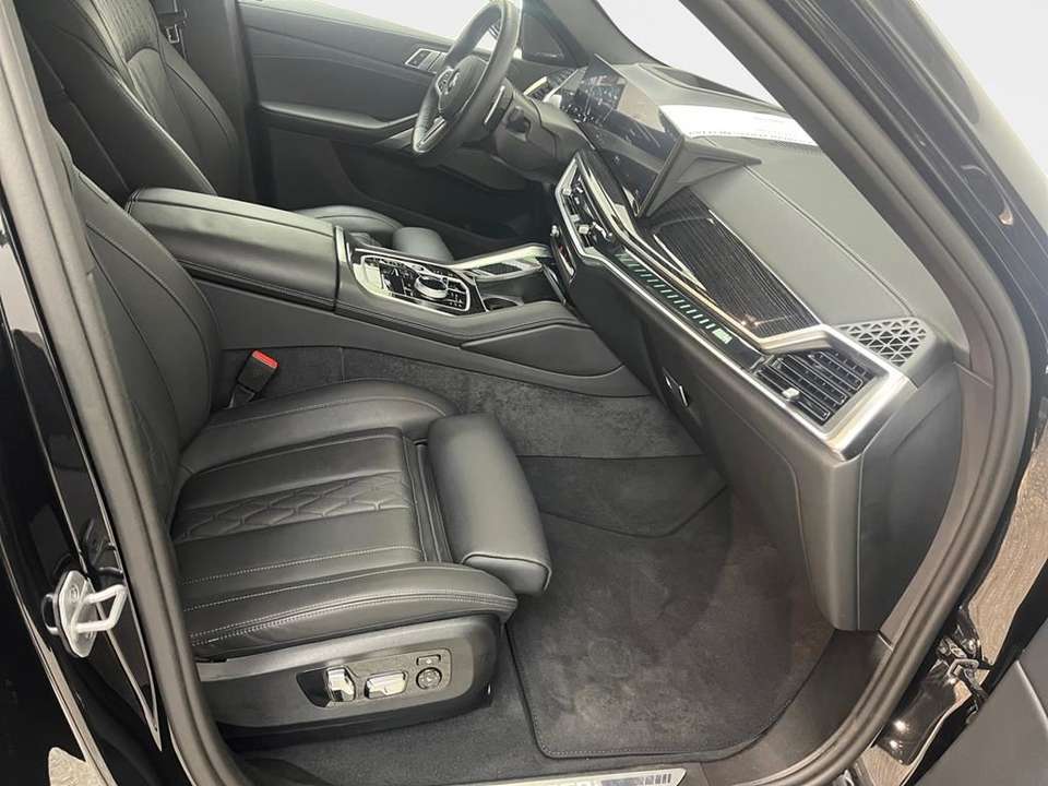 BMW X6 M - Imagem 14