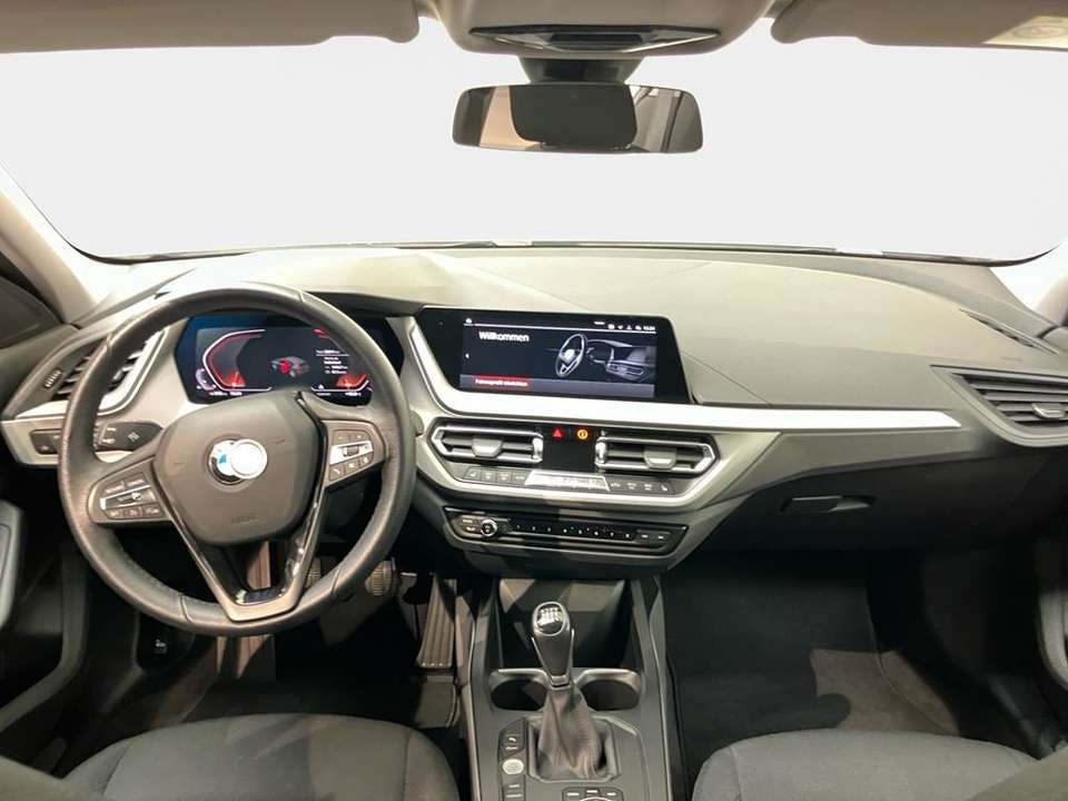 BMW 118 - Imagem 11