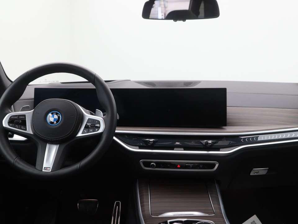 BMW X5 - Imagem 12