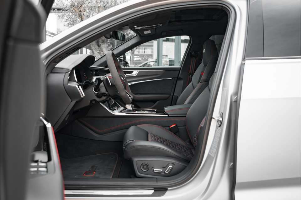 Audi RS6 - Imagem 10