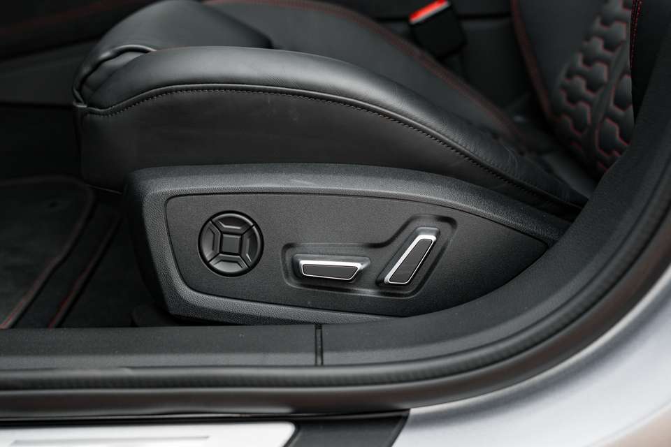 Audi RS6 - Imagem 11