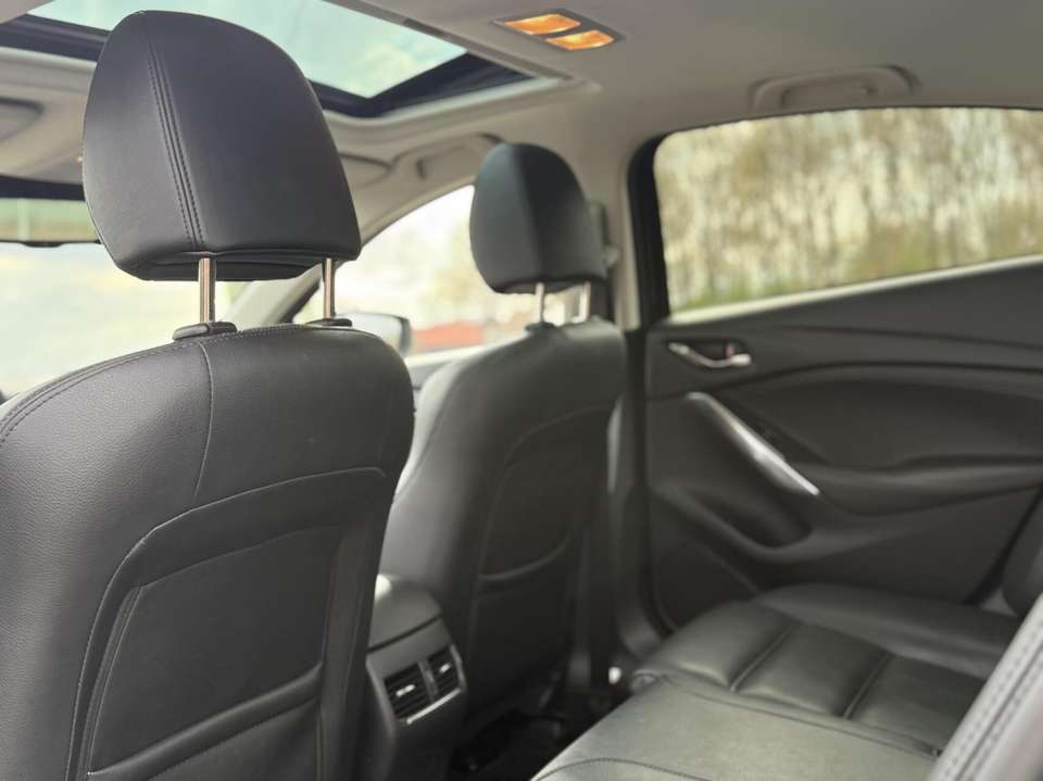 Mazda 6 - Imagem 10