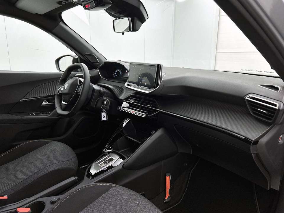 Peugeot 2008 - Imagem 12