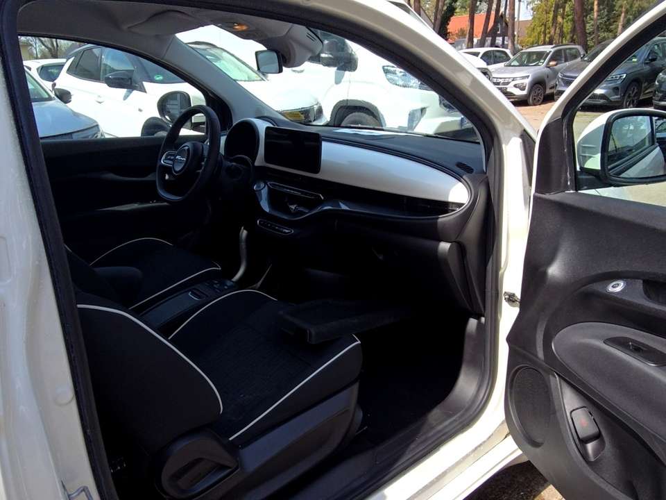 Fiat 500e - Imagem 9