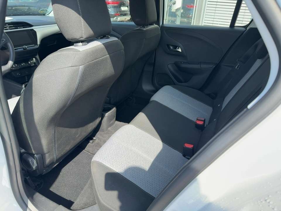 Opel Corsa - Imagem 8