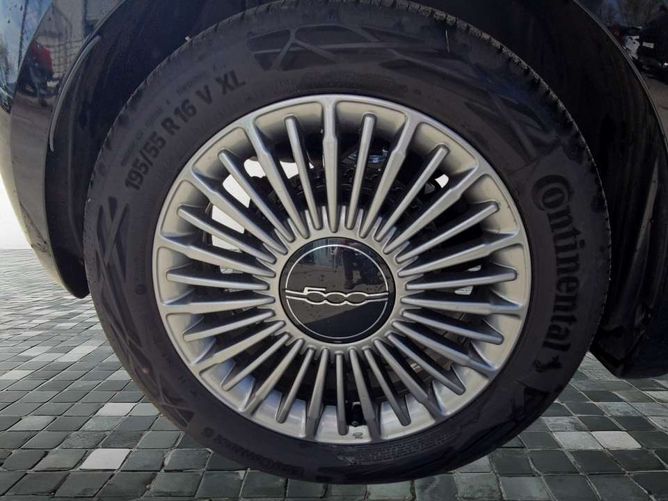 Fiat 500e - Imagem 7