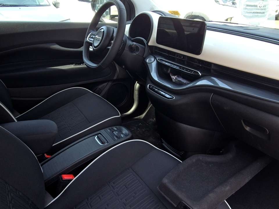 Fiat 500e - Imagem 10