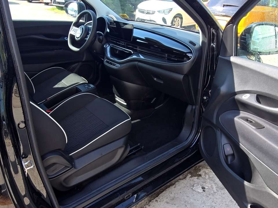 Fiat 500e - Imagem 11