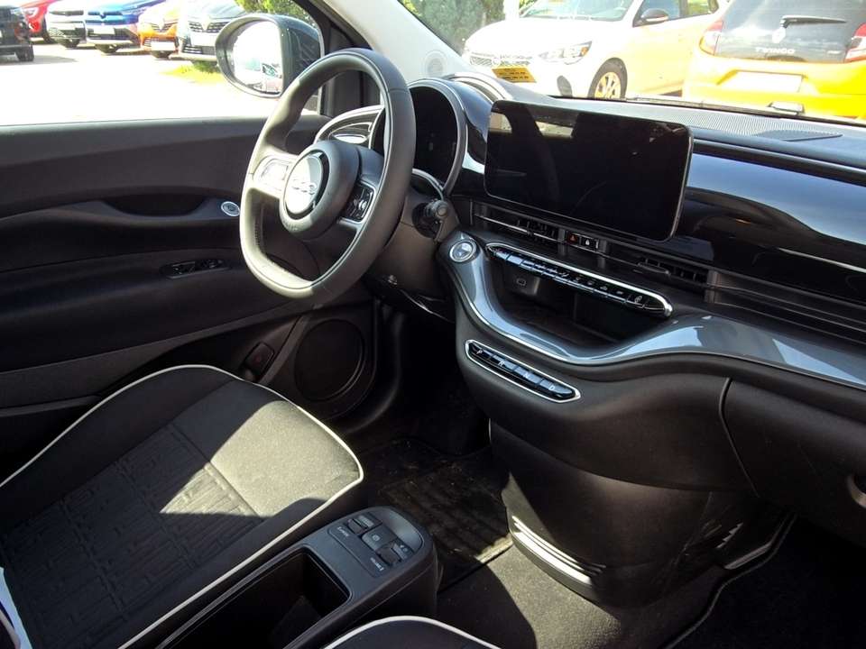 Fiat 500e - Imagem 12