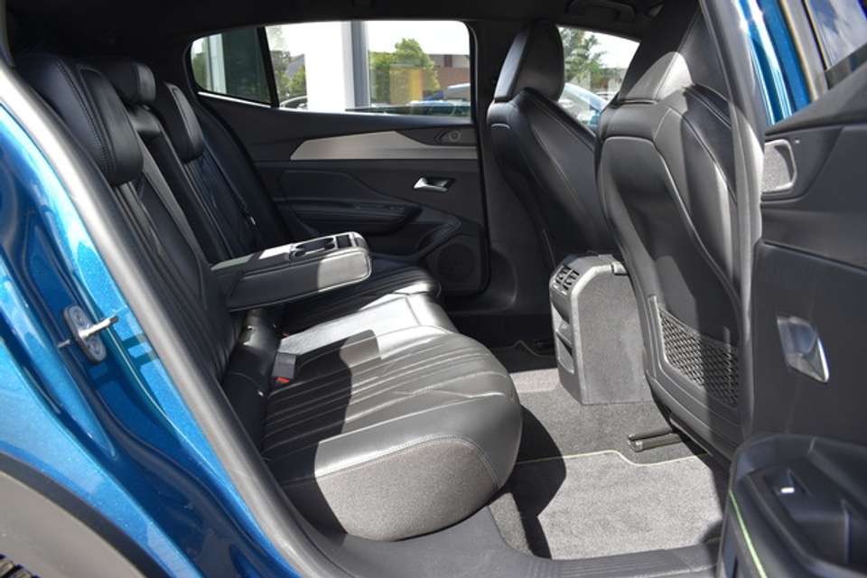 Peugeot 408 - Imagem 12