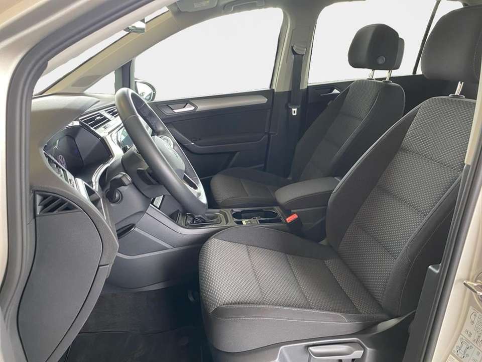 Volkswagen Touran - Imagem 7