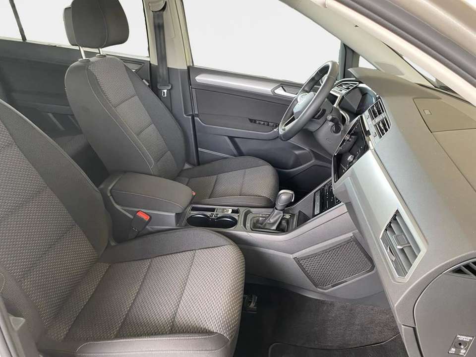 Volkswagen Touran - Imagem 11