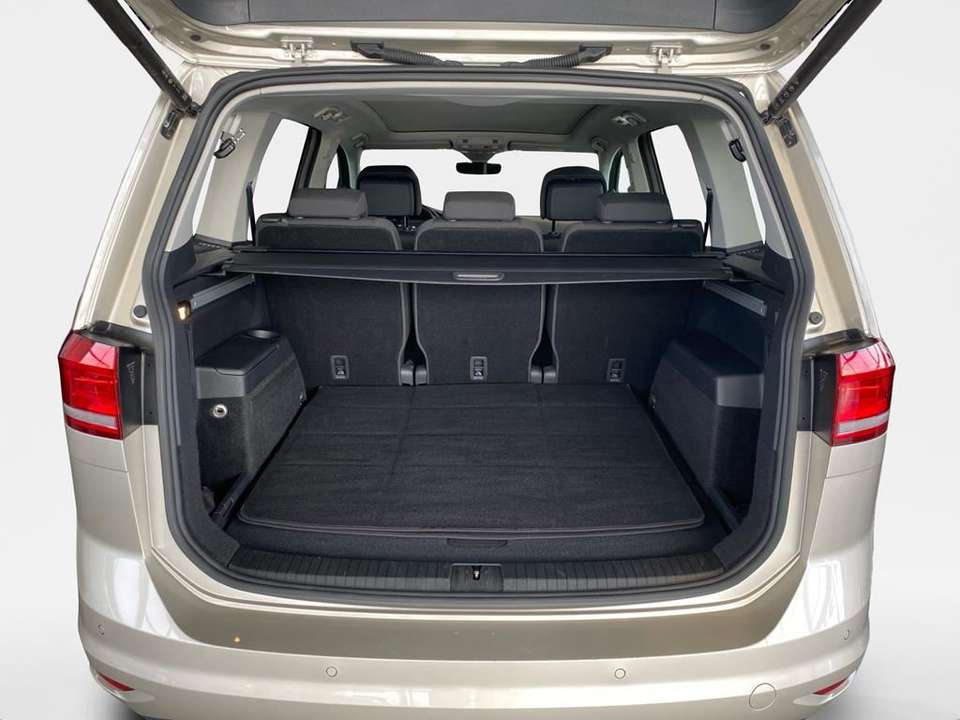 Volkswagen Touran - Imagem 14