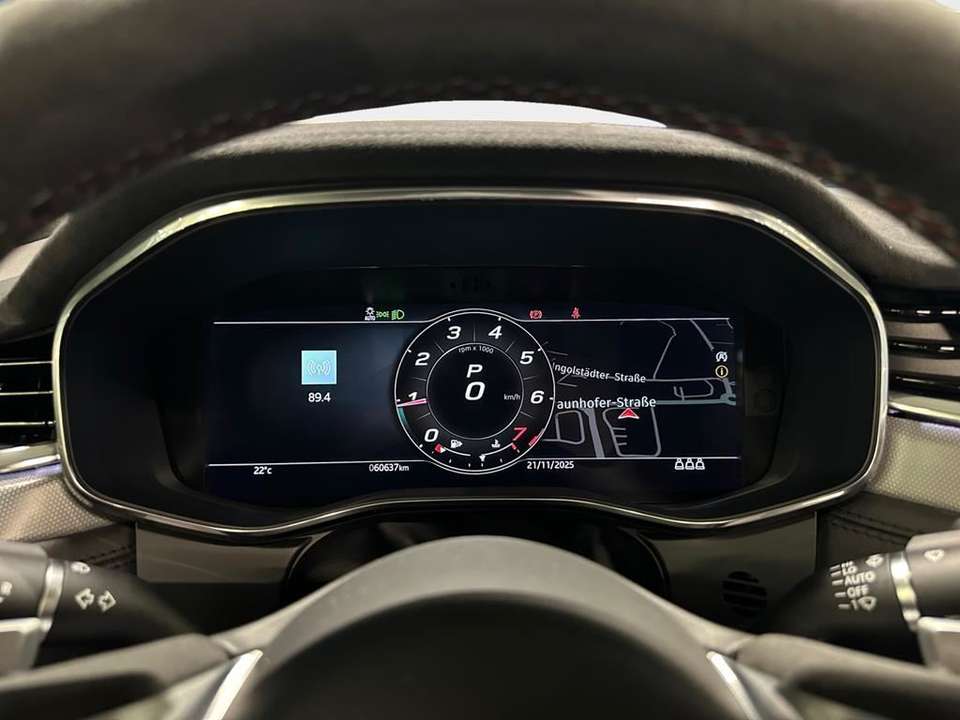 Jaguar F-Pace - Imagem 10