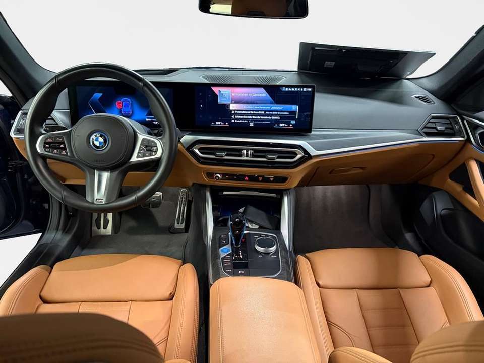 BMW i4 - Imagem 13