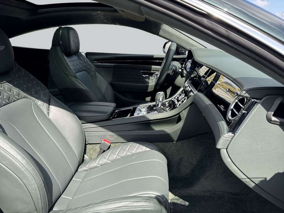 Bentley Continental GT - Imagem 15