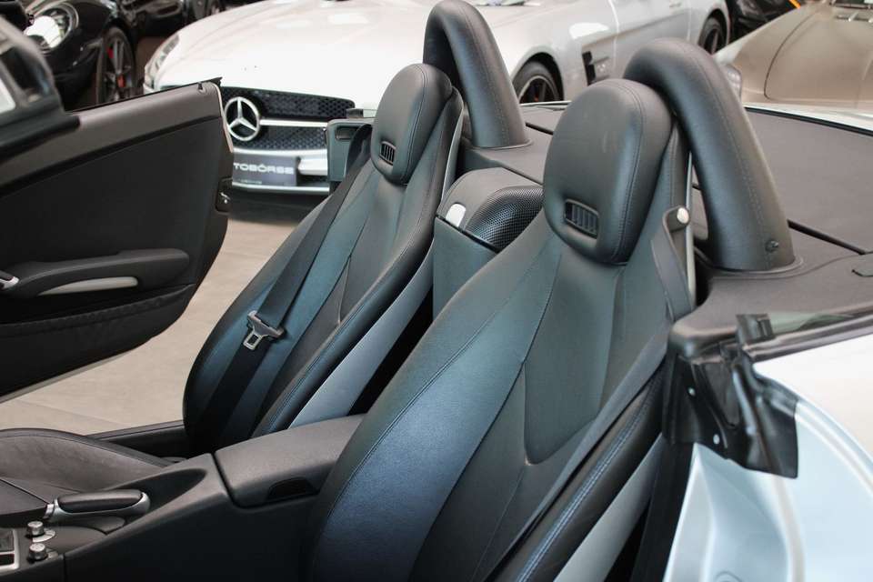 Mercedes-Benz SLK 280 - Imagem 5