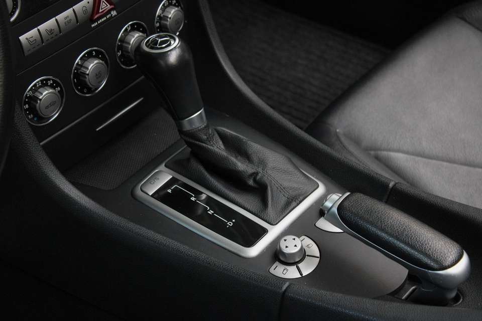 Mercedes-Benz SLK 280 - Imagem 7